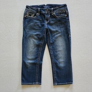 Vigoss The Brooklyn Capri With Thick White Arrow Stitching Low Rise Cotton Denim